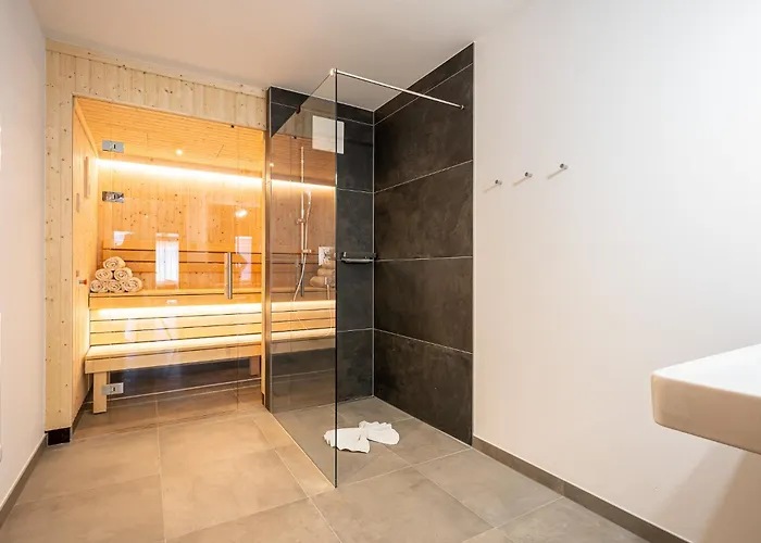 Aparthotel Alpenzauber By Monteviva 4*