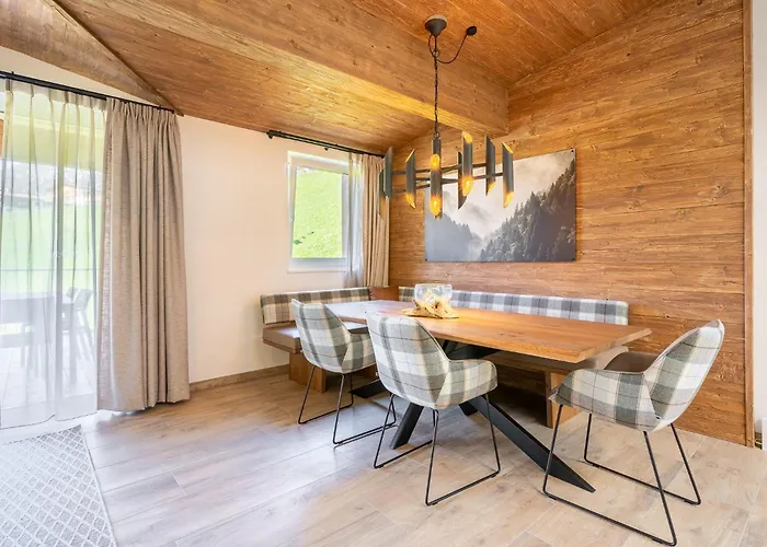 Aparthotel Alpenzauber By Monteviva 4*