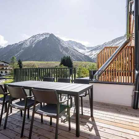 Aparthotel Alpenzauber By Monteviva Berwang