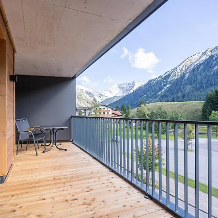 Aparthotel Alpenzauber By Monteviva Berwang