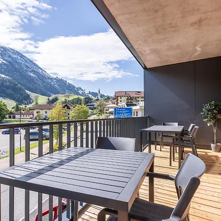 Alpenzauber By Monteviva Aparthotel Berwang
