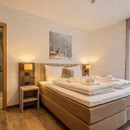 Aparthotel Alpenzauber By Monteviva 4*